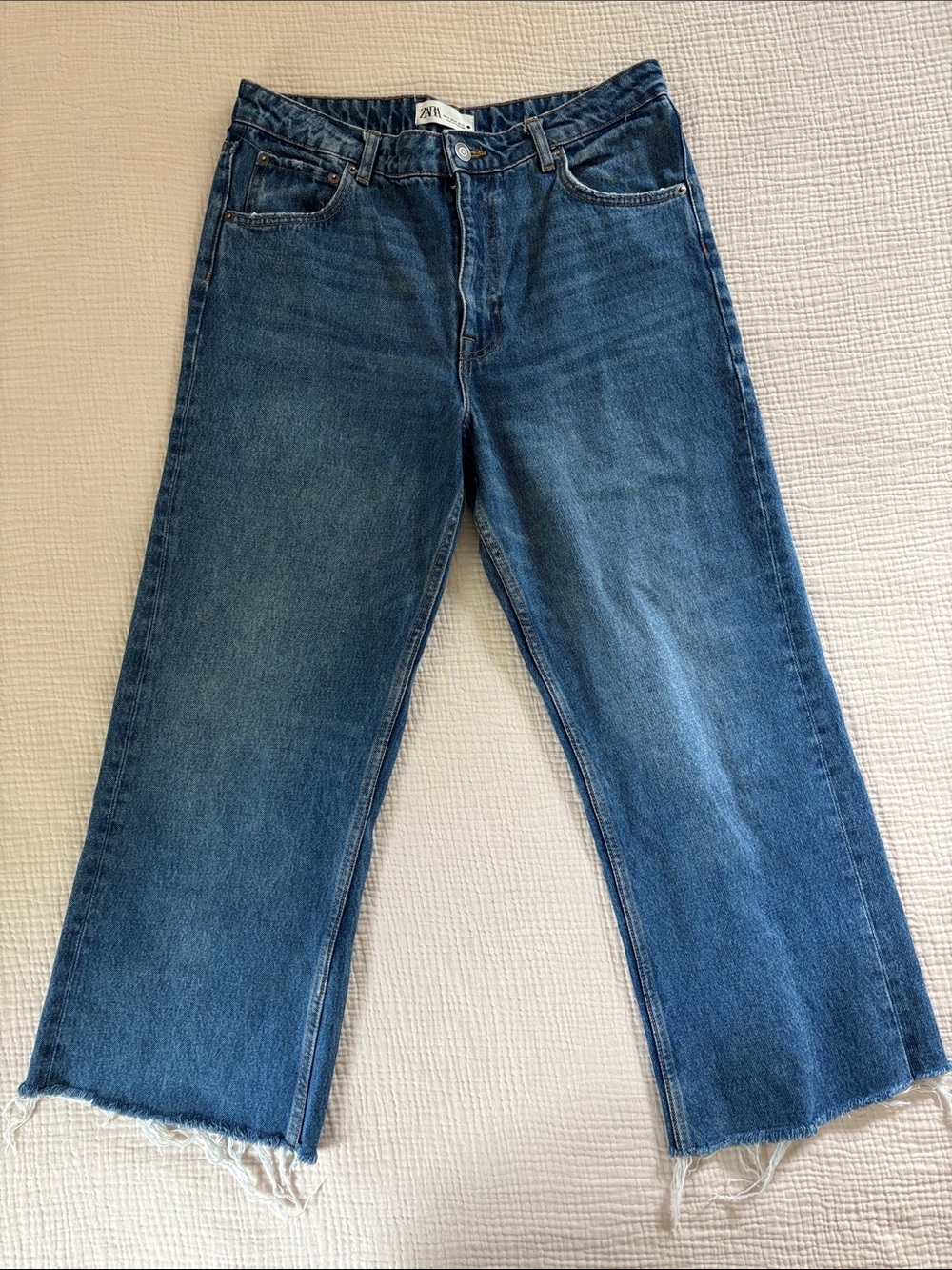 Zara Dark Blue Relaxed Wide Leg Ankle Cutoff Jeans size 10